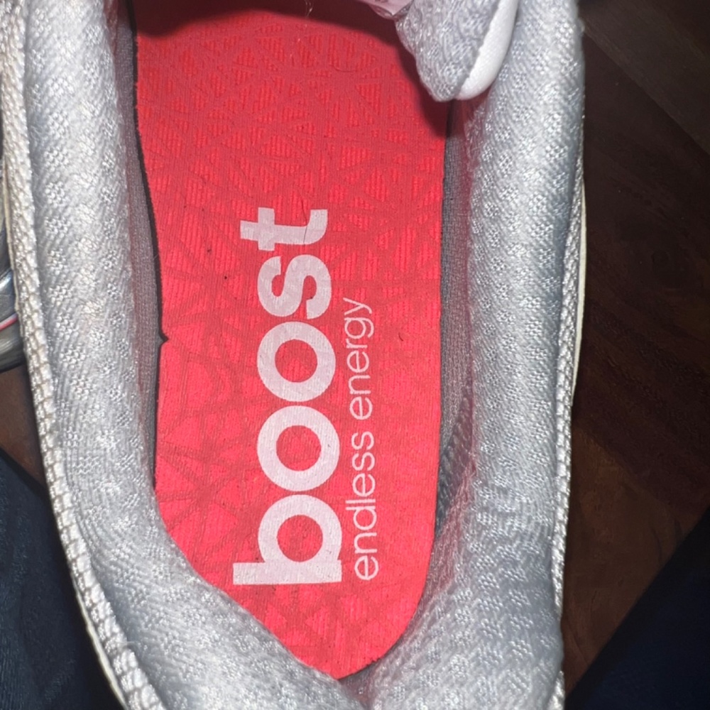 Adidas boost sneakers womens size 6 - Picture 5 of 5
